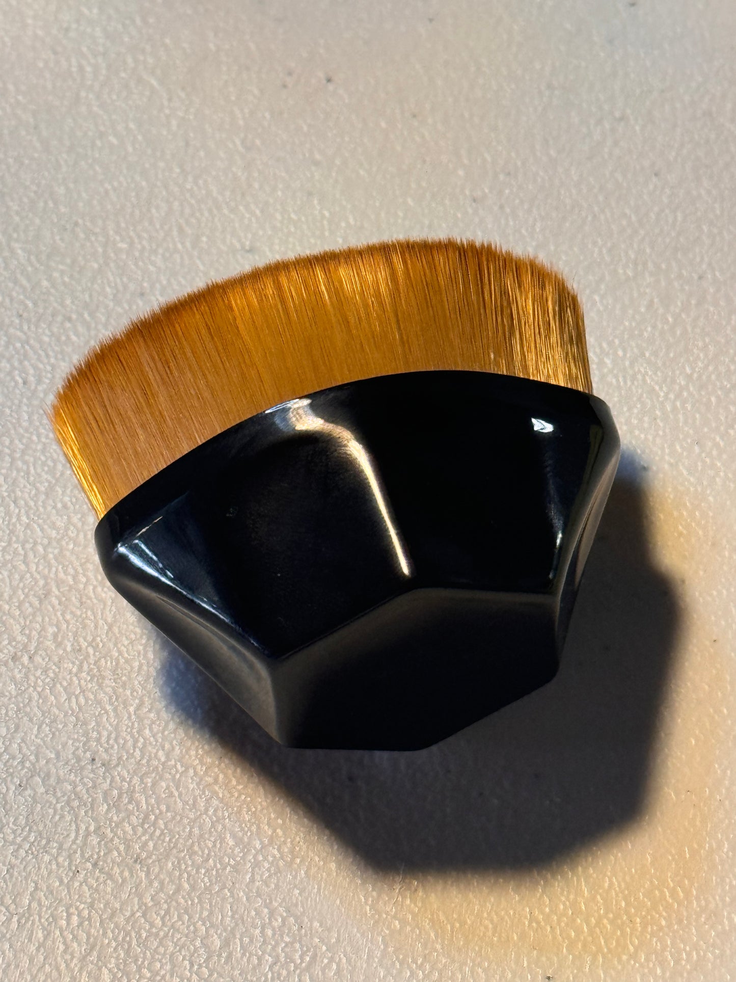 Kabuki Brush